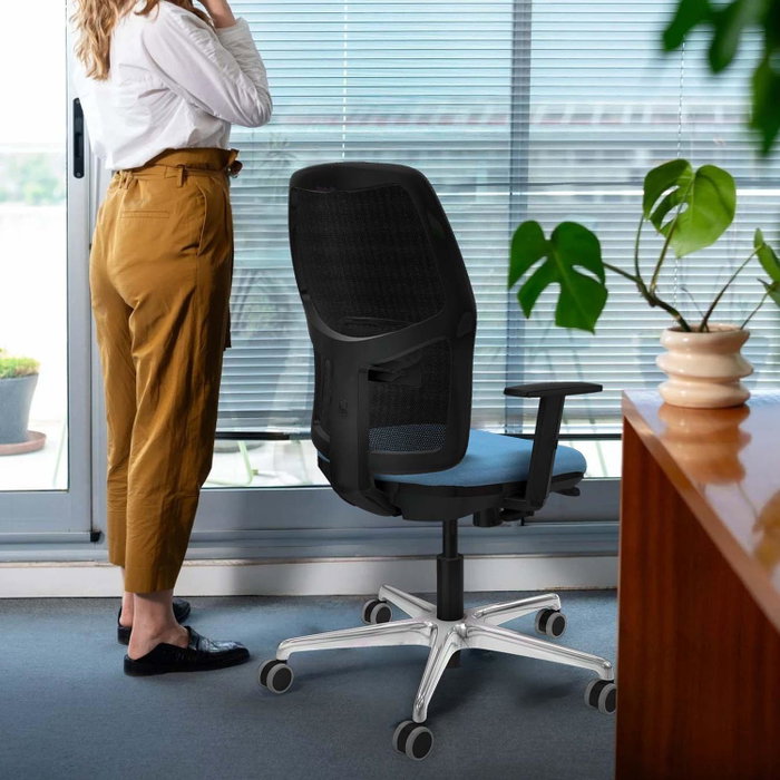 PIQUERAS Y CRESPO Silla de oficina Alfera Traslack malla negra Bali amarillo con base de aluminio PIQUERAS Y CRESPO Silla de oficina Alfera Traslack malla negra Bali amarillo con base de aluminio