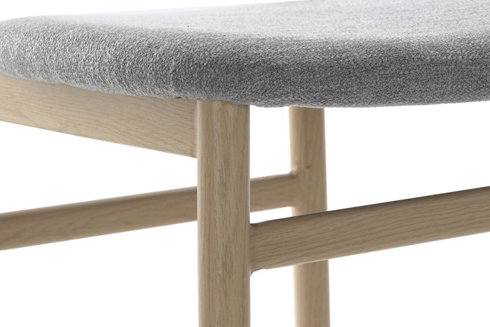 DKD Home Decor Taburete Gris Claro con Asiento de Poliéster y Estructura de Metal