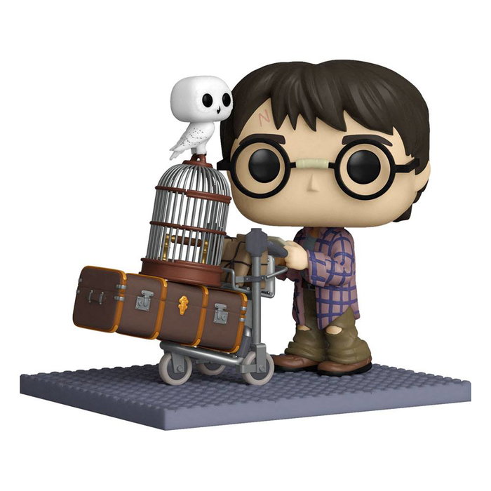 Funko POP! Deluxe Harry Potter Anniversary Harry Pushing Trolley