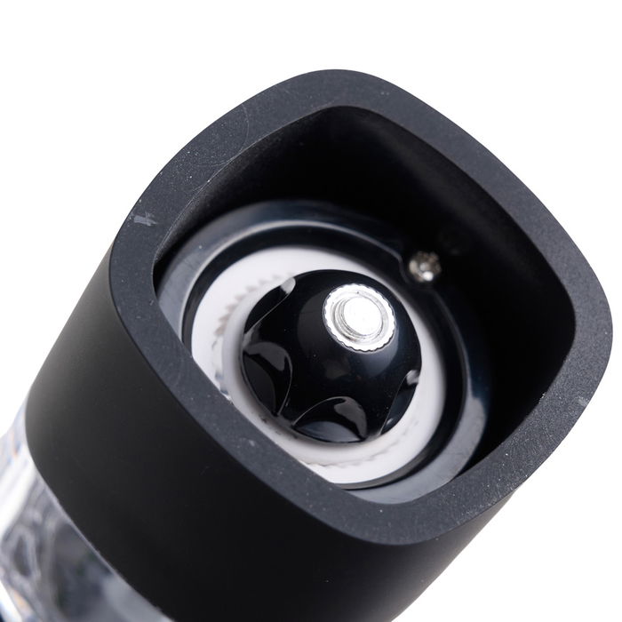 Day Juego de 2 Molinillos Eléctricos Sal/Pimienta Blancos y Negros con Pulsador Superior Day Juego de 2 Molinillos Eléctricos Sal/Pimienta Blancos y Negros con Pulsador Superior