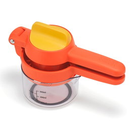Joseph Joseph JuiceMax Plus Exprimidor de Cítricos con Taza Medidora, Naranja