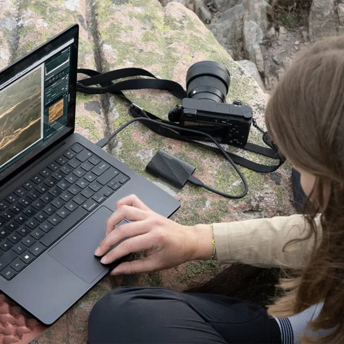 Samsung T9 Portable SSD 1TB - MU-PG1T0B - Disco Duro Externo NVMe USB-C 3.2 Gen 2 (2000 MB/s) Negro