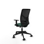 Silla de oficina Motilla con mecanismo Sincro tapizada con Tela color Verde botella y malla color negra. Equipada con lumbar 1D, Brazos 1D y Ruedas 65mm nailon