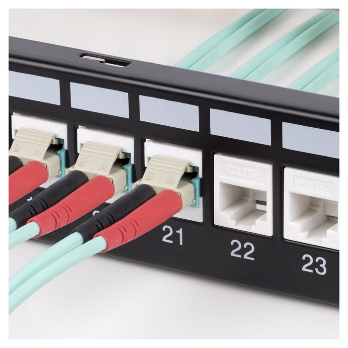 StarTech DMFKSLCLCCOUPLER Acoplador Keystone de Fibra LC a LC Blanco StarTech DMFKSLCLCCOUPLER Acoplador Keystone de Fibra LC a LC Blanco