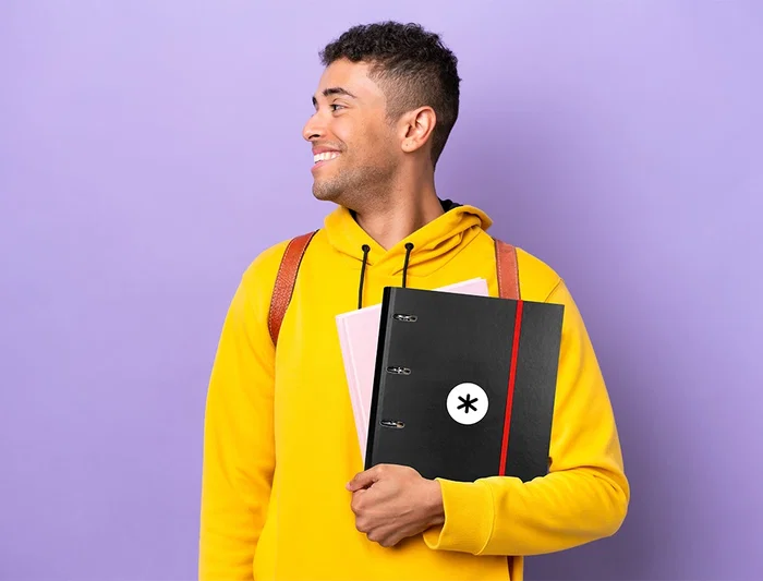 Antartik Carpeta con recambio A4 cuadro 5mm forrada 4 anillas 40mm redondas con solapa color negro Antartik Carpeta con recambio A4 cuadro 5mm forrada 4 anillas 40mm redondas con solapa color negro