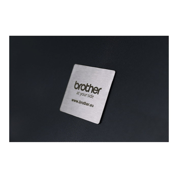 Brother Cinta de Plantilla Laminada 18mm x 3m Negro STE-141