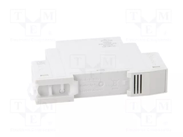 FINDER Relé semiconductor serie 77.01 4÷32VDC 15A