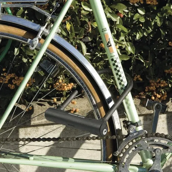 Master Lock Cerradura en U con 2 llaves planas H.180mm Ø12mm