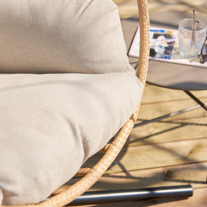 Outfit Sillón Colgante con Cojín Jerry Metal Outfit Sillón Colgante con Cojín Jerry Metal