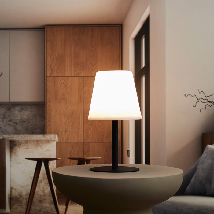 Home Deco Factory Lámpara de Mesa Recargable USB LED Gris con Cambio de Color y 3 Intensidades, Para Interiores y Exteriores, Pie Gris Oscuro, Medidas: d.16.5 x h.30 cm Home Deco Factory Lámpara de Mesa Recargable USB LED Gris con Cambio de Color y 3 Intensidades, Para Interiores y Exteriores, Pie Gris Oscuro, Medidas: d.16.5 x h.30 cm