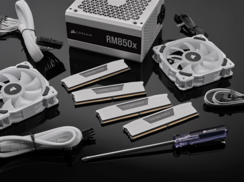 Corsair VENGEANCE 32 GB (2x16 GB) DDR5 6400 MHz CL32 Blanco Corsair VENGEANCE 32 GB (2x16 GB) DDR5 6400 MHz CL32 Blanco