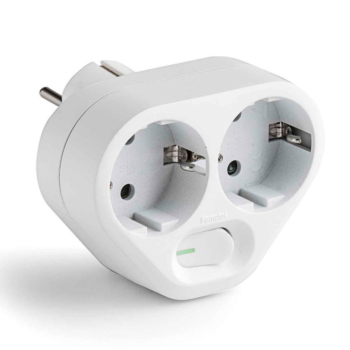 Famatel Adaptador Schuko 2 Tomas con Interruptor IP20 Blanco Famatel Adaptador Schuko 2 Tomas con Interruptor IP20 Blanco