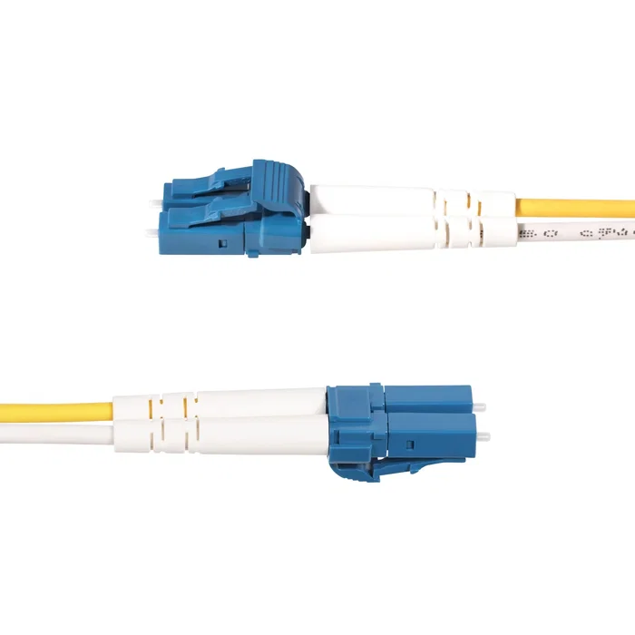 StarTech.com Cable de Fibra Óptica Duplex OS2 Monomodo LC/SC (UPC) 3m - Amarillo - Para 100Gbps/CWDM/Centro de Datos - Testeado con Informe, Cubierta LSZH