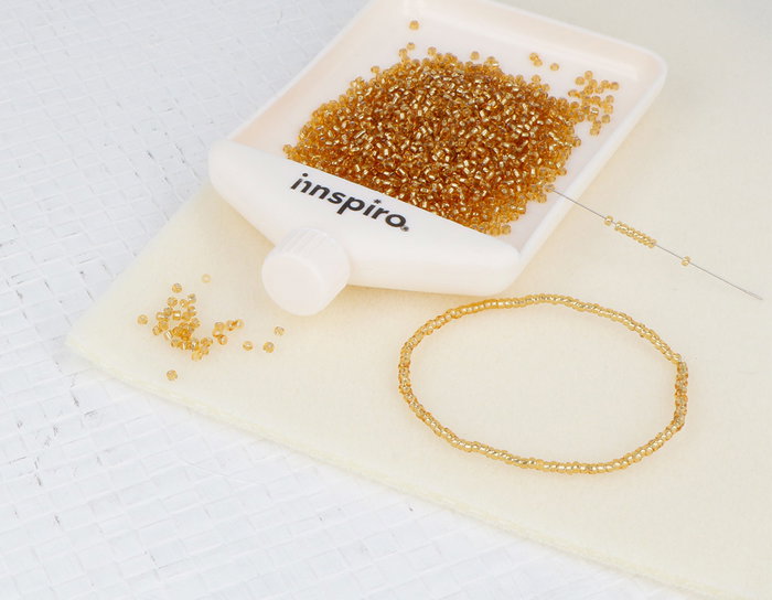 Innspiro Rocalla de Vidrio Redonda Plateado Oro Viejo 2,3mm 500g Innspiro Rocalla de Vidrio Redonda Plateado Oro Viejo 2,3mm 500g