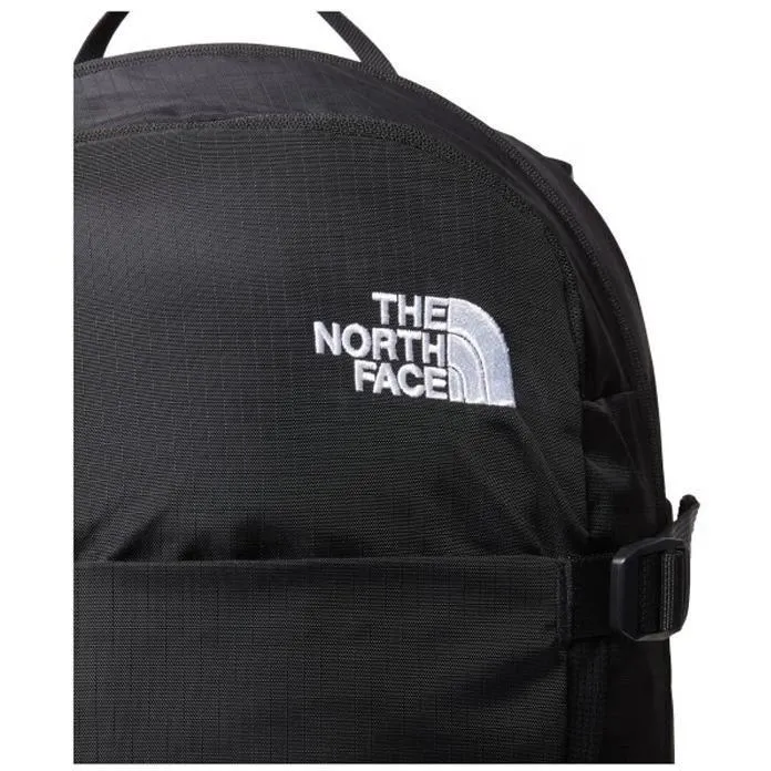 The North Face Bolsa de Deporte NF0A52CY-4HF Basin 24 Litros Poliéster Peso Medio 695g The North Face Bolsa de Deporte NF0A52CY-4HF Basin 24 Litros Poliéster Peso Medio 695g