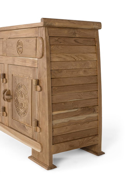 GINER Y COLOMER Aparador de teca maciza con 4 puertas y 4 cajones GINER Y COLOMER Aparador de teca maciza con 4 puertas y 4 cajones
