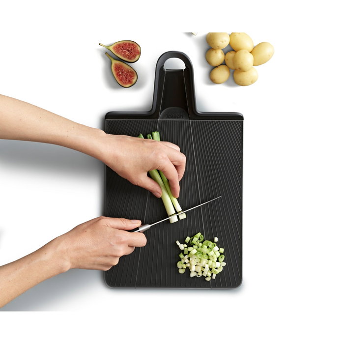 Joseph Joseph Chop2Pot Plus Tabla de Cortar Plegable Negra