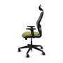 Silla de oficina Alocén con mecanismo Sincro tapizada con Tela color Verde oliva y malla color Negro. Equipada con lumbar 1D, Brazos 2D, Cabecero Fijo y Ruedas 65mm nailon