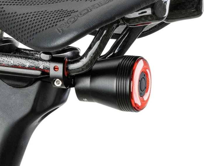 Rockbros Q5 Luz trasera para bicicleta con sistema inteligente de parada - negro Rockbros Q5 Luz trasera para bicicleta con sistema inteligente de parada - negro