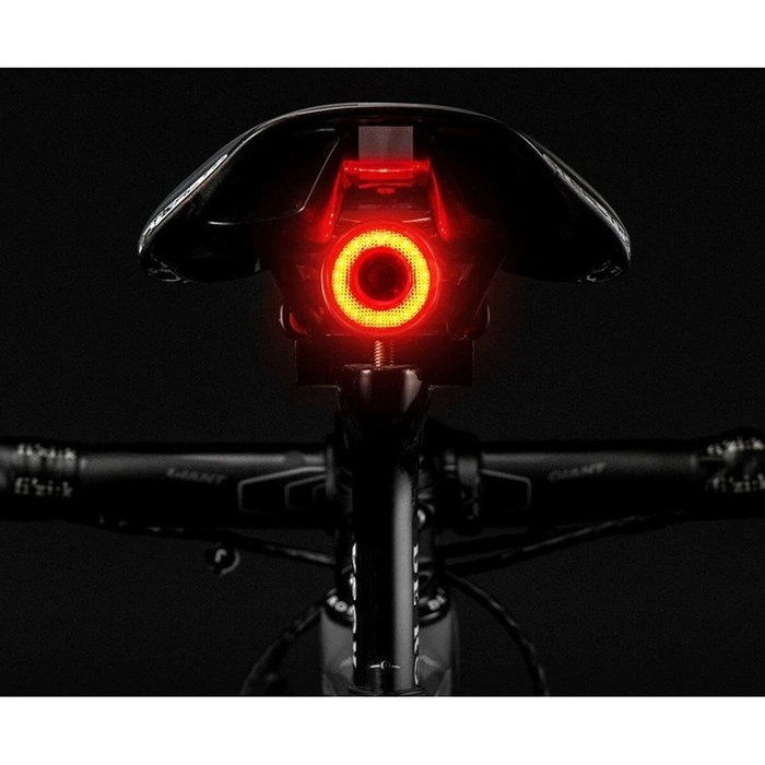 Rockbros Q5 Luz trasera para bicicleta con sistema inteligente de parada - negro Rockbros Q5 Luz trasera para bicicleta con sistema inteligente de parada - negro