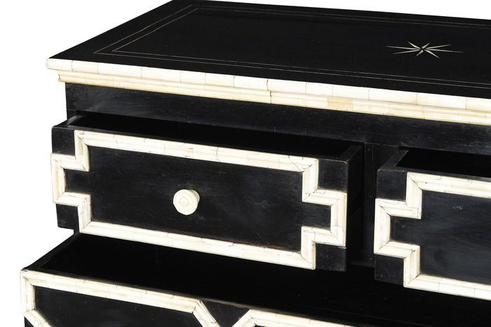 DKD Home Decor Cómoda Bone 23 Taracea Negro Marfil 51 x 99 x 111 cm DKD Home Decor Cómoda Bone 23 Taracea Negro Marfil 51 x 99 x 111 cm