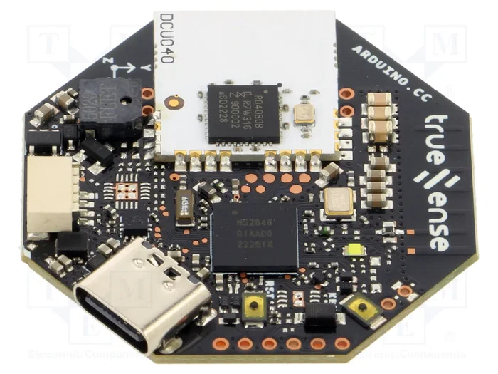 ARDUINO nRF52840 con Red UWB y 64MHz