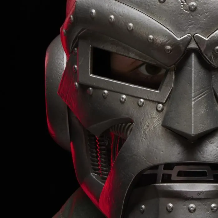 Hasbro Casco Premium de Doctor Doom para Cosplay para Adultos Marvel Legends Serie, Referencia HASG05865L0, A Partir de 14 Años