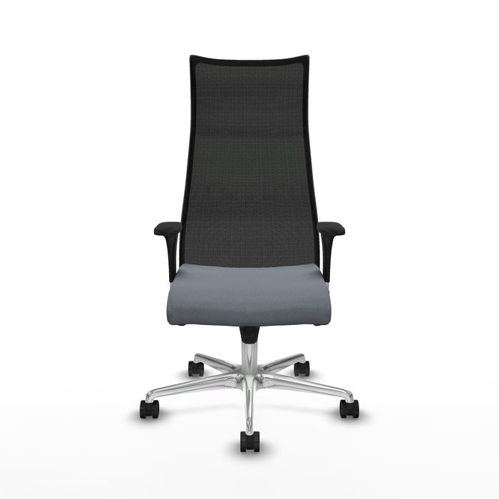 Sillón Albacete con mecanismo Sincro tapizada con Tela color Gris y malla color Negro. Equipado con Base aluminio, Brazos 1D y Ruedas 65mm nailon