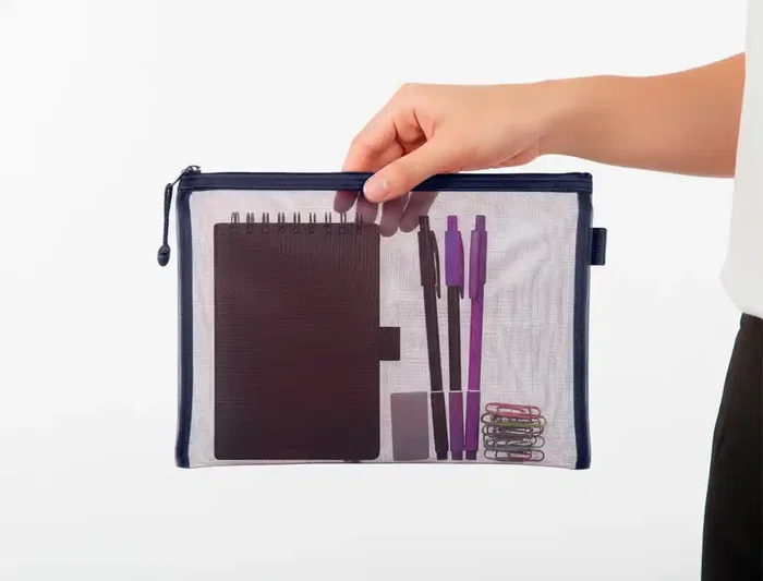 Liderpapel Bolsa Zipper Bag Poliéster Transpirable Multiusos Din A5 Azul Marino