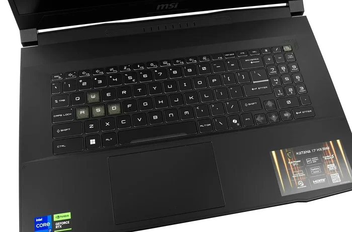 MSI Katana 17 HX B14WGK-036XPL con Intel Core i7-14650HX, 16GB RAM, 1TB SSD y RTX 5070