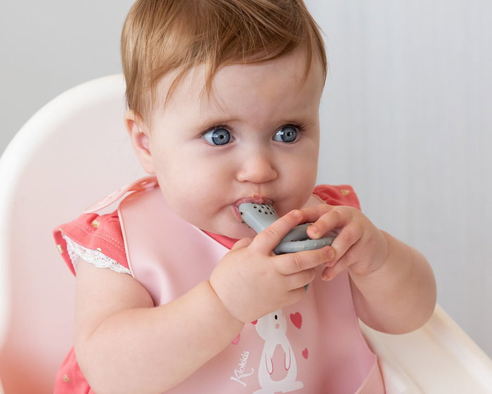 KioKids Red Alimentadora de Silicona Gris para Bebé +6 Meses