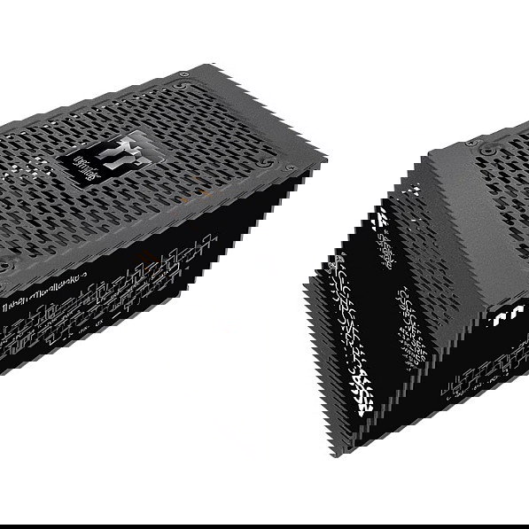 Thermaltake Fuente de Alimentación Toughpower PF3 850W ATX 3.0 80 PLUS Platinum Modular para PC Thermaltake Fuente de Alimentación Toughpower PF3 850W ATX 3.0 80 PLUS Platinum Modular para PC