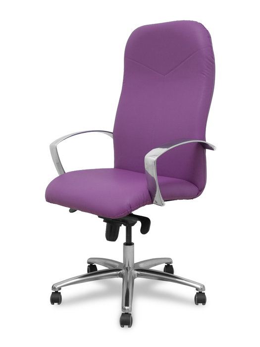 Sillón Caudete con mecanismo Basculante avanzado tapizada con Similpiel color Morado. Equipado con Base aluminio, Brazos fijos y Ruedas de parqué