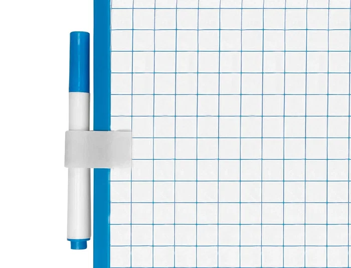 Liderpapel Pizarra Blanca 25x35 cm Doble Cara Lisa y Cuadriculada con Rotulador y Borrador Magnético