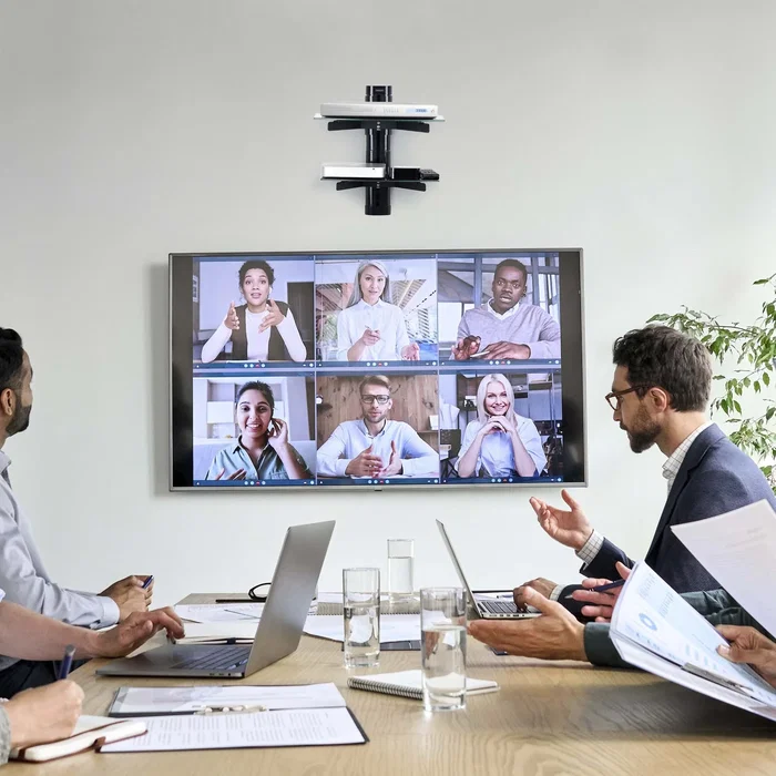 StarTech.com Estante para Montaje en Pared 2B-WALL-MOUNT-SHELF - 2 Estanterías de Vidrio, Negro, Soporta 7 kg