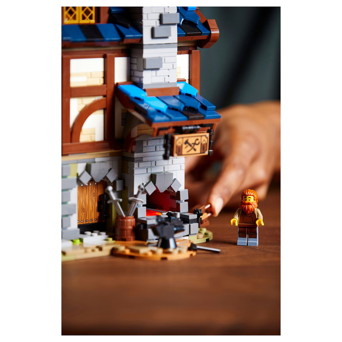 LEGO Ideas Mittelalterliche Schmiede 21325 LEGO Ideas Mittelalterliche Schmiede 21325