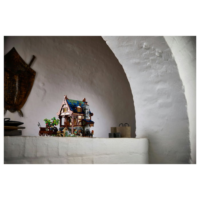 LEGO Ideas Mittelalterliche Schmiede 21325 LEGO Ideas Mittelalterliche Schmiede 21325
