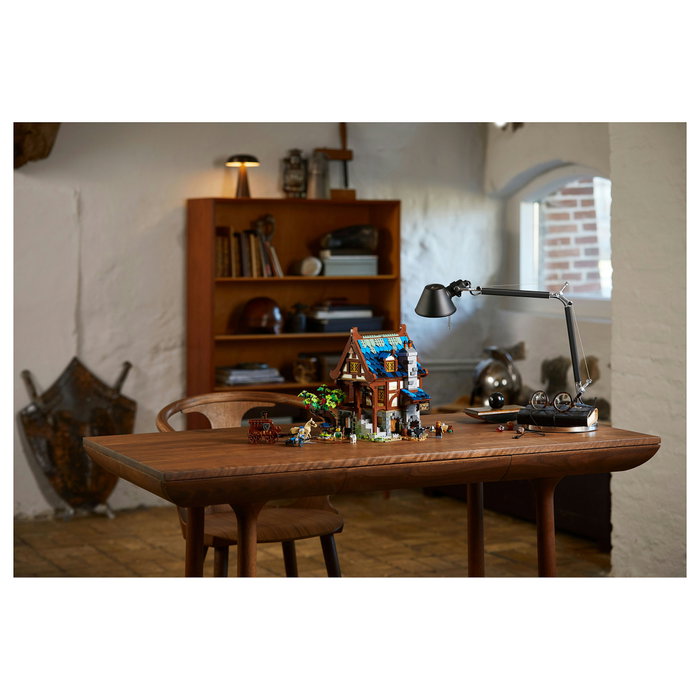 LEGO Ideas Mittelalterliche Schmiede 21325 LEGO Ideas Mittelalterliche Schmiede 21325