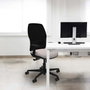 PIQUERAS Y CRESPO Alfera Silla de oficina con mecanismo sincro, malla negra y asiento amarillo