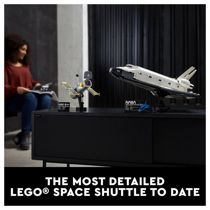 LEGO Creator Expert NASA Space Shuttle Discovery 10283