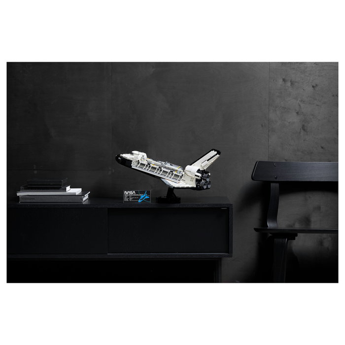 LEGO Creator Expert NASA Space Shuttle Discovery 10283