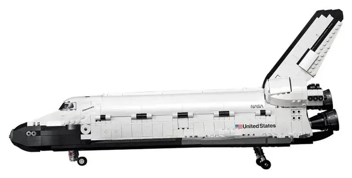 LEGO Creator Expert NASA Space Shuttle Discovery 10283
