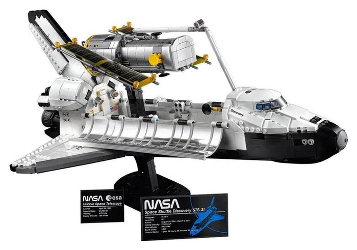 LEGO Creator Expert NASA Space Shuttle Discovery 10283
