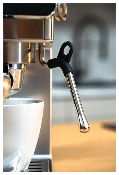 Kernau KCM 131 Cafetera espresso plateada 900W 15 bares