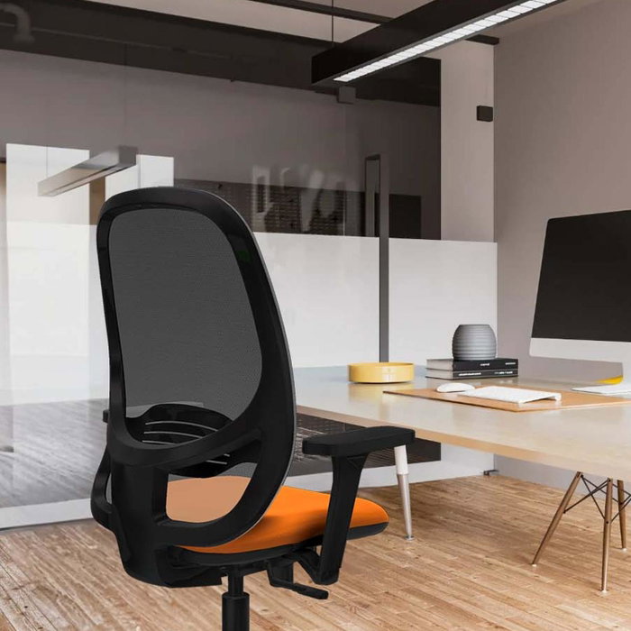 PIQUERAS Y CRESPO Silla de oficina Cilanco con mecanismo Sincro y brazos 3D PIQUERAS Y CRESPO Silla de oficina Cilanco con mecanismo Sincro y brazos 3D