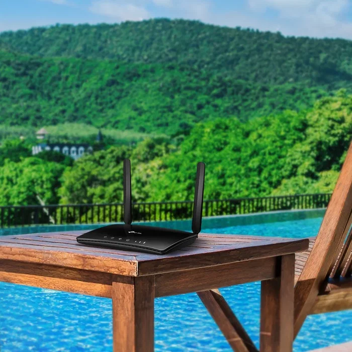 TP-Link Archer MR200 Router 4G LTE AC750 Dual Band (2.4GHz/5GHz) Wi-Fi 5, 4 Puertos Ethernet LAN, Negro