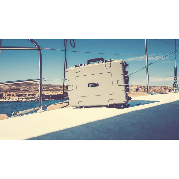 B&W Outdoor Case Type 6700 Negro