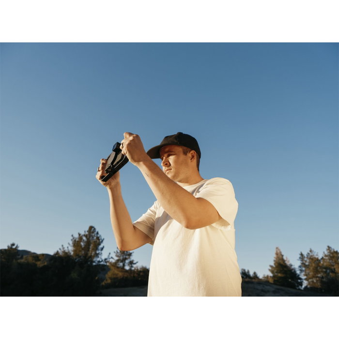 Moment Mobile Filmmaker Cage for MagSafe Moment Mobile Filmmaker Cage for MagSafe