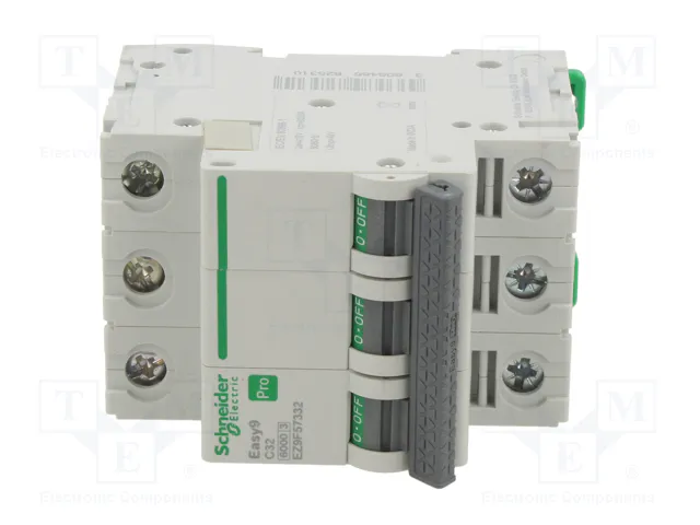 SCHNEIDER ELECTRIC Interruptor magnetotérmico Easy9 Pro 32A 3 polos 6kA