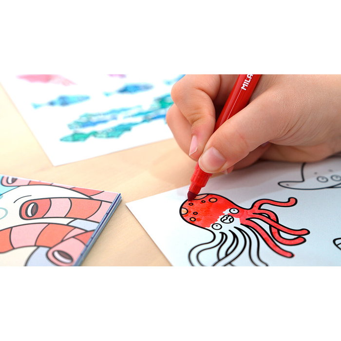 Milan Cuaderno con adhesivos para colorear Blue odissey